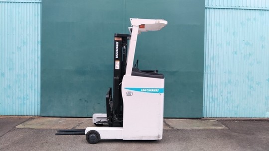 中古フォークリフト販売_リーチ1トンクラス - 中古フォークリフト販売 ...